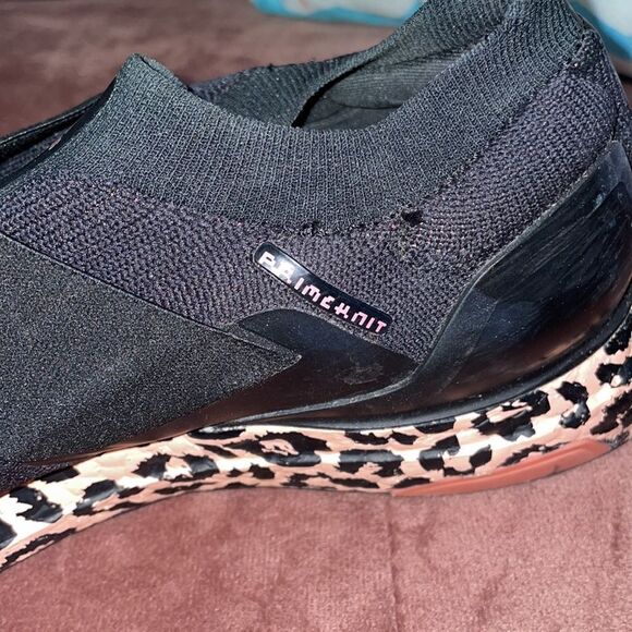 adidas UltraBoost DNA pink Leopard Print - Picture 4 of 7